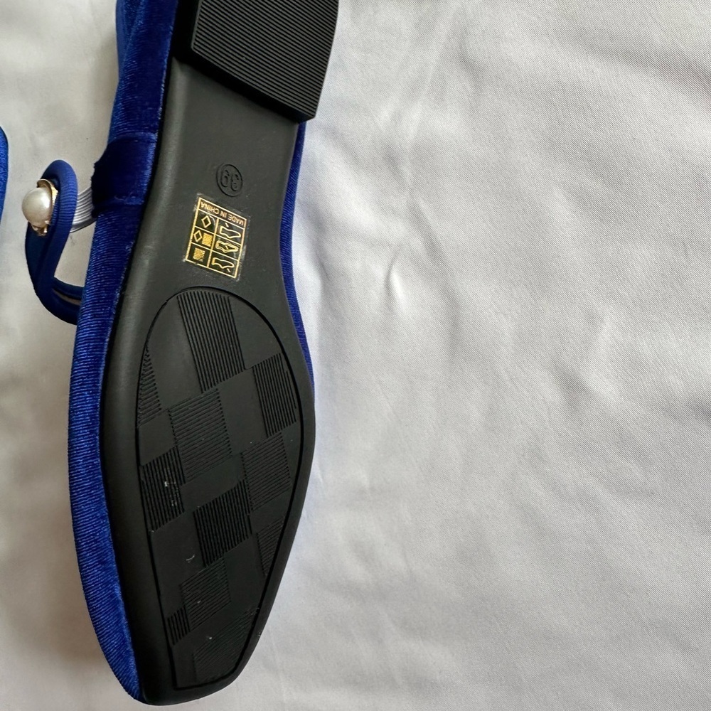 VELVET BALLET FLATS - Picture 5 of 7